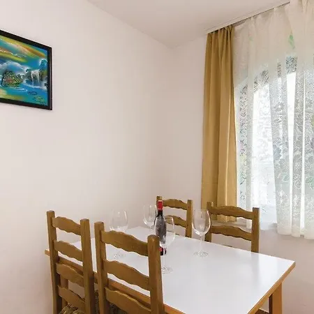 Ciovo * Τρογκίρ