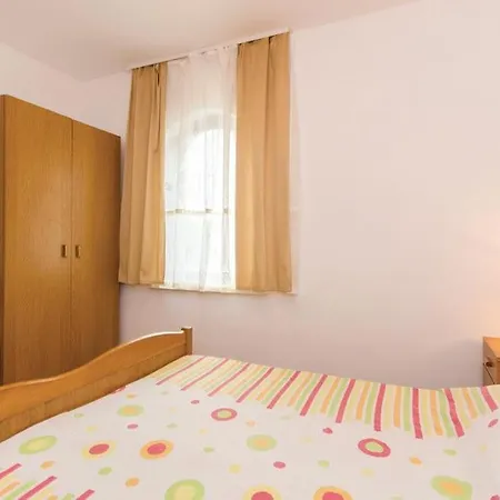 Ciovo شقة تروغير